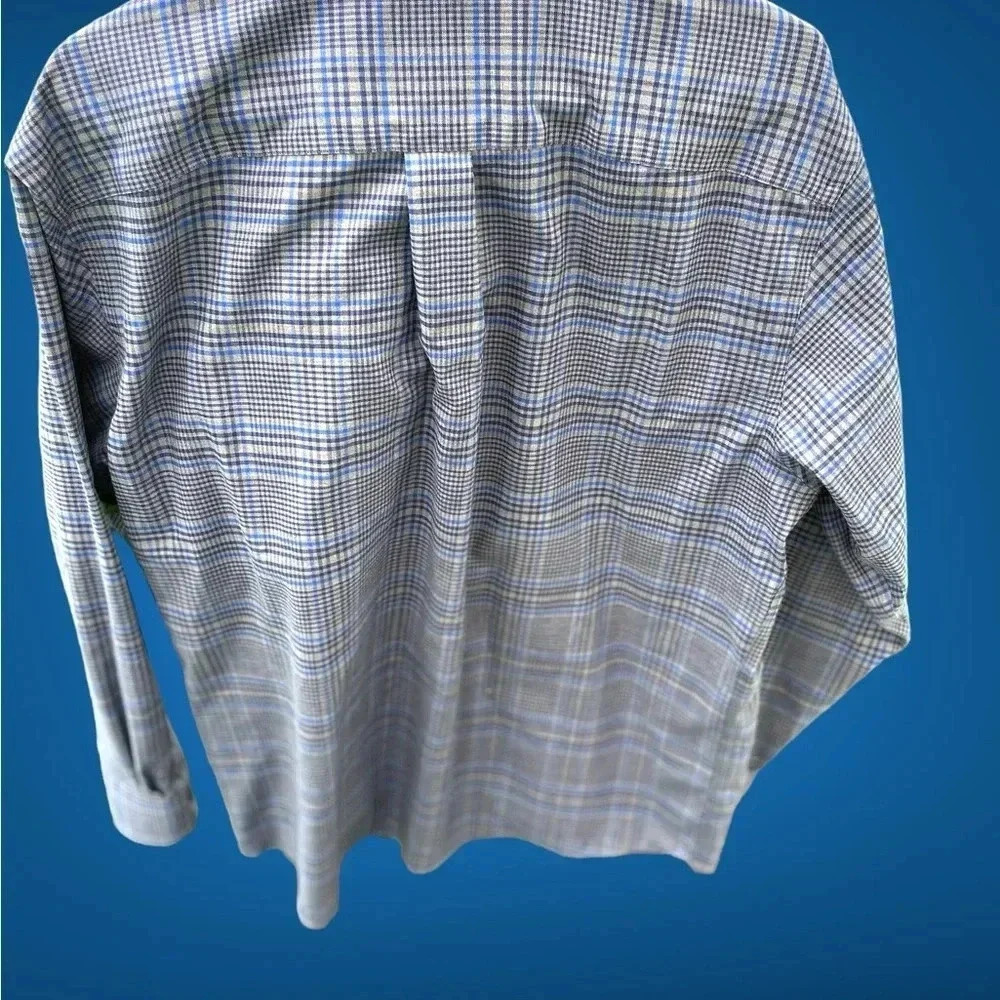 Jos A Bank Traveler's Collection Plaid Button Down Shirt L/S Size: Large - Picture 3 of 3